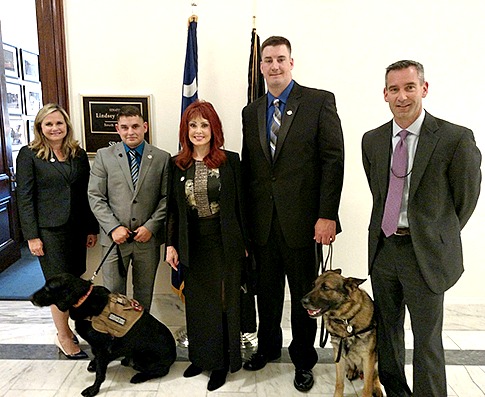 Veterans and activists lobby congress on behalf of military dogs / Stephen Gutowski