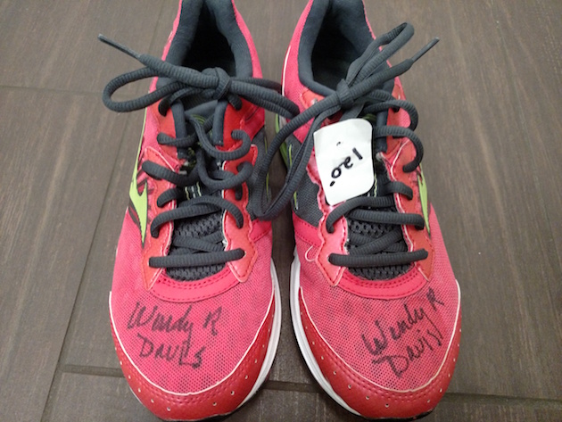 signed wendy davis shoes