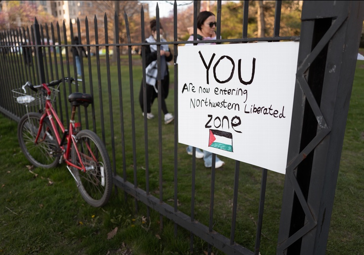 Pro Palestinian Protestors Rally at Northwestern University