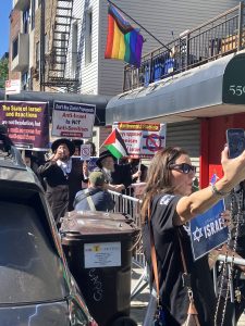 ‘I Am Appalled at What Happened in This Coffee Shop’: Jewish New Yorkers Protest Outside Anti-Israel Coffee Joint That Banned Rep Dan Goldman